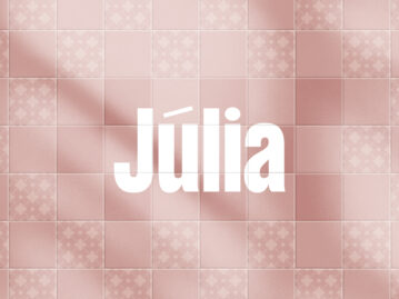 Júlia