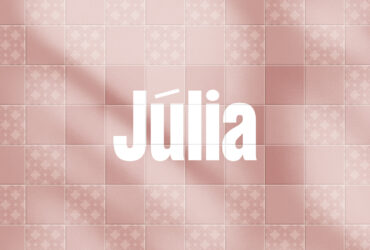 Júlia
